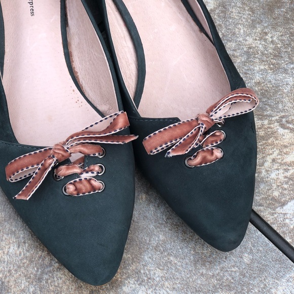 Pilcro & The Letterpress Green Suede Flats - Picture 2 of 9